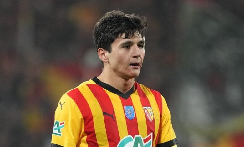 Real Madrid dan Manchester City Saling Bidik Abdukodir Khusanov