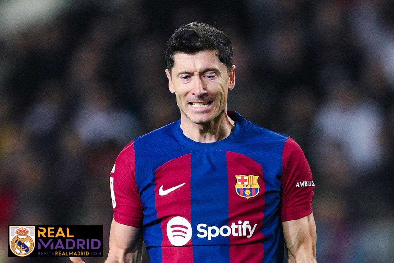 Robert Lewandowski Siap Tinggalkan Barcelona Akhir Musim Depan